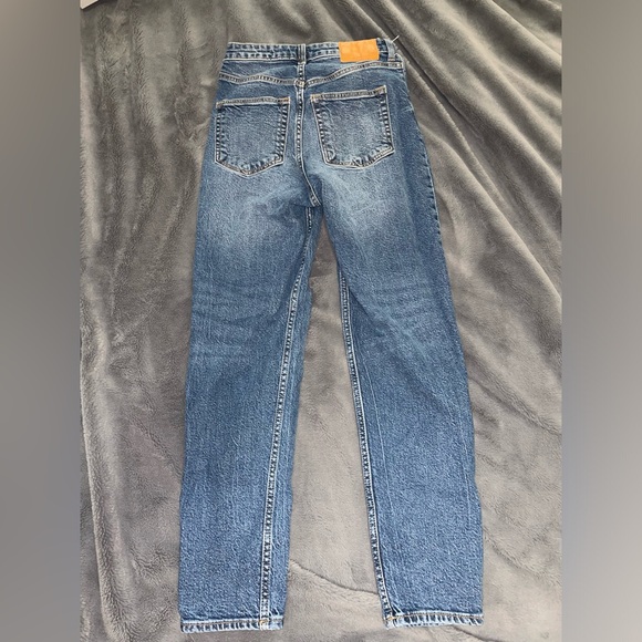Dark Blue Size 2 Bershka High Rise Mom Jeans - Picture 3 of 4